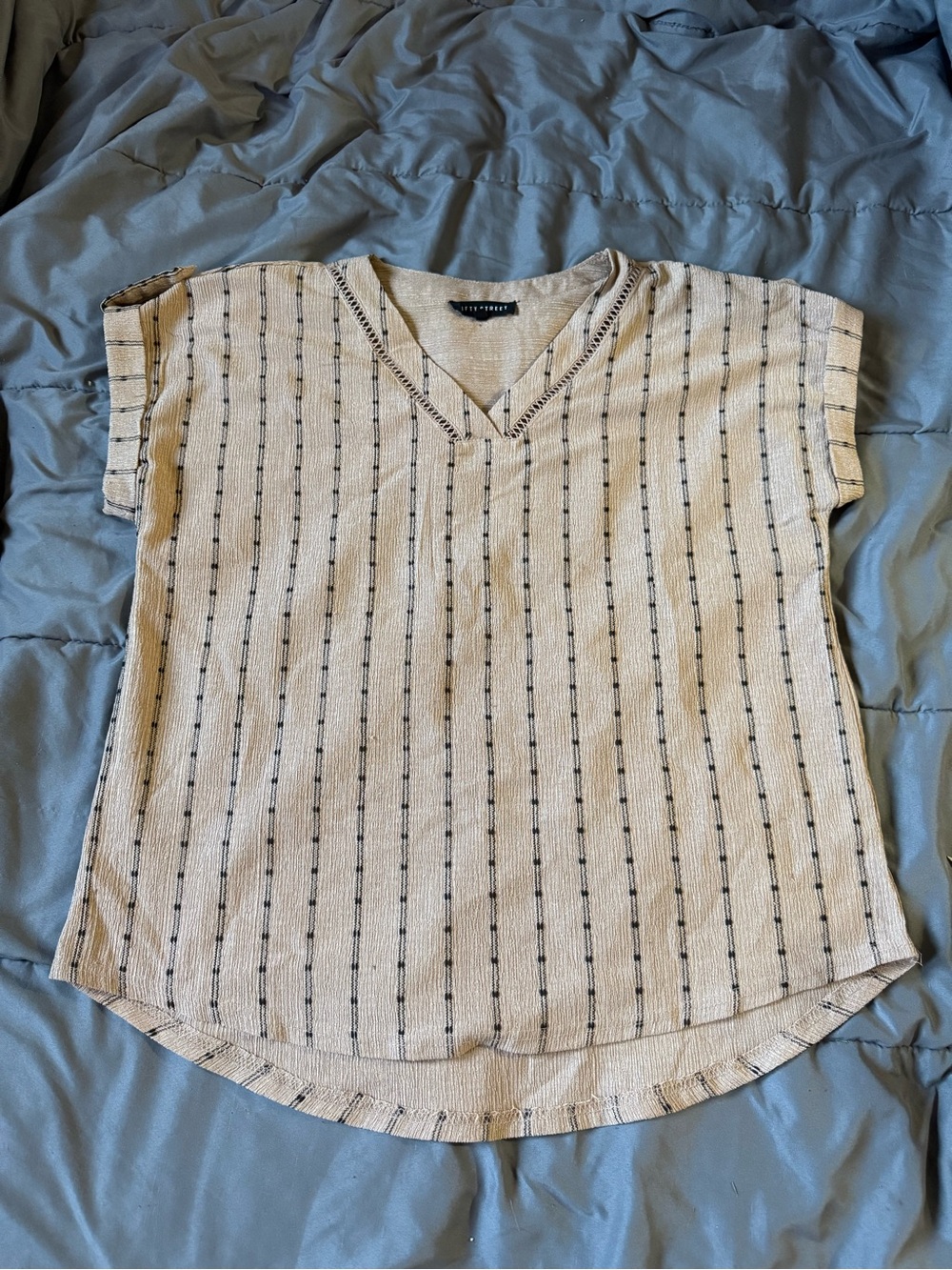 Fifty Street Women’s Cream Textured Stripe V-Neck